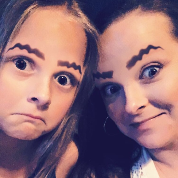 Meet your Posher, Allison - Picture 7 of 8